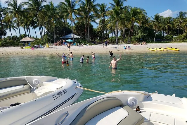 Palm Beach Boat Tour - Image 4