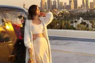 Los Angeles Helicopter Tour with Rooftop Landing thumbnail 1
