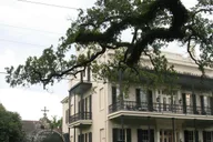 New Orleans Garden District Walking Tour thumbnail 4
