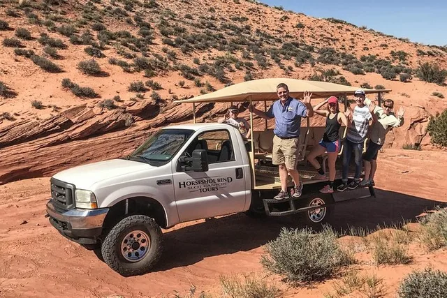 Page Secret Antelope Canyon and Horseshoe Bend Tour - Image 6