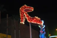 Las Vegas Fremont Walking Tour with Photos thumbnail 2