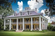 New Orleans Louisiana Plantations Tour with Gourmet Lunch thumbnail 1