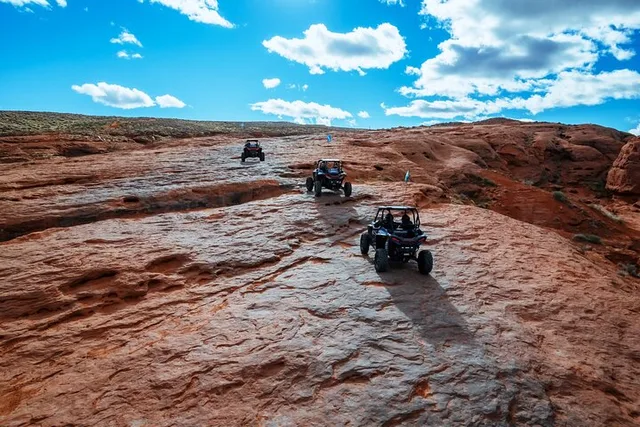 Hurricane UTV Rock Crawling Tour - Image 4