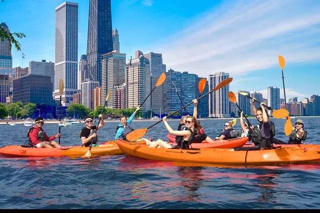 Chicago Lake Michigan Kayak Rental - Image 5