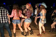 Las Vegas Country Bar Crawl Party Bus thumbnail 5