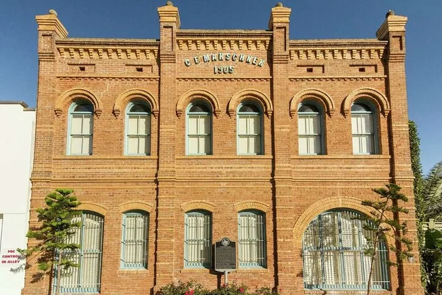 Galveston Reconstructed Private Tour - Image 2