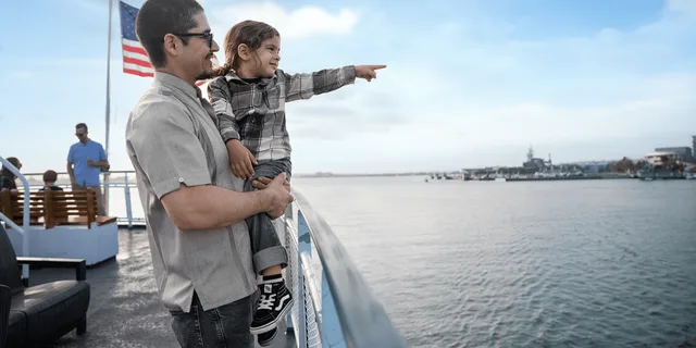 San Diego Scenic Harbor Tour 90 Min - Image 3