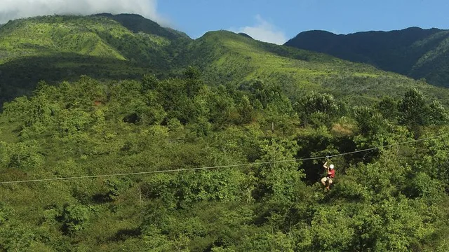 Maui Zipline Adventure - Image 5
