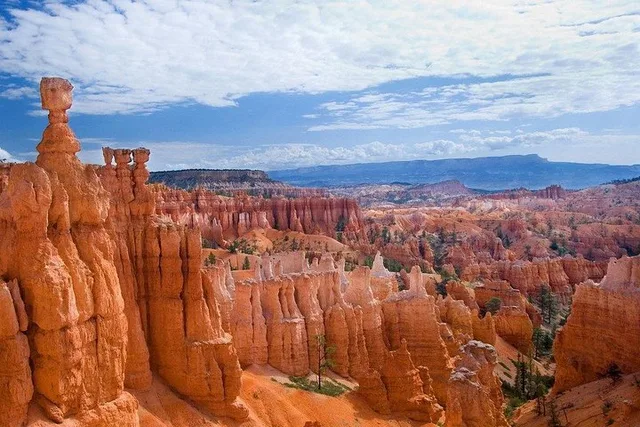 Las Vegas Zion and Bryce Canyon Small Group Tour - Image 4
