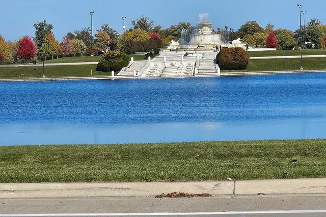 Detroit Belle Isle Walking Tour - Image 1