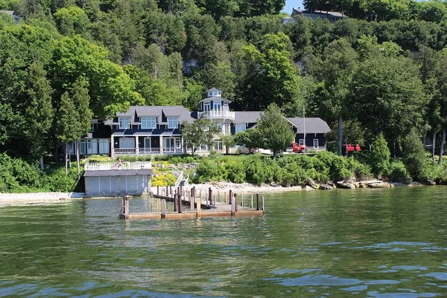 Fish Creek Scenic Boat Tour - Image 2