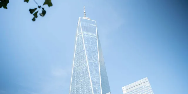 New York 9/11 Memorial and Ground Zero Tour - Image 4