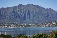 Waikiki Island Tour and Sail with Snorkeling thumbnail 5