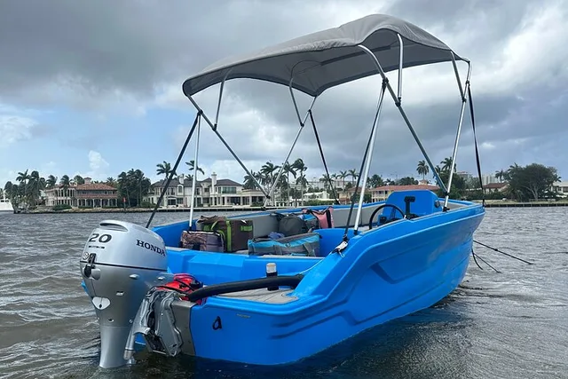 Fort Lauderdale Self Drive Boat Rental - Image 1