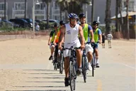 Los Angeles Electric Bike Tour thumbnail 3