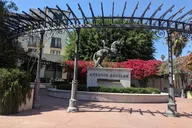 Los Angeles Scavenger Hunt Walking Tour thumbnail 3