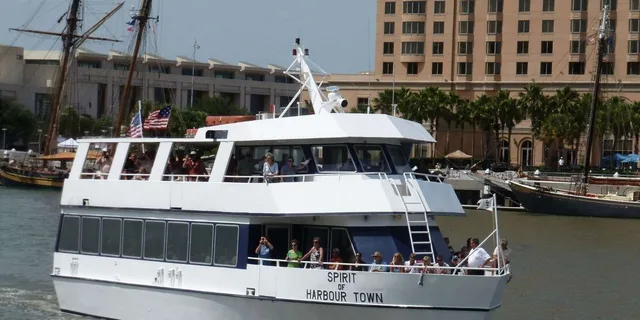 Hilton Head Island Ferry to Savannah - Image 1