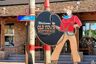 Scottsdale Food Tour with Alcohol Package