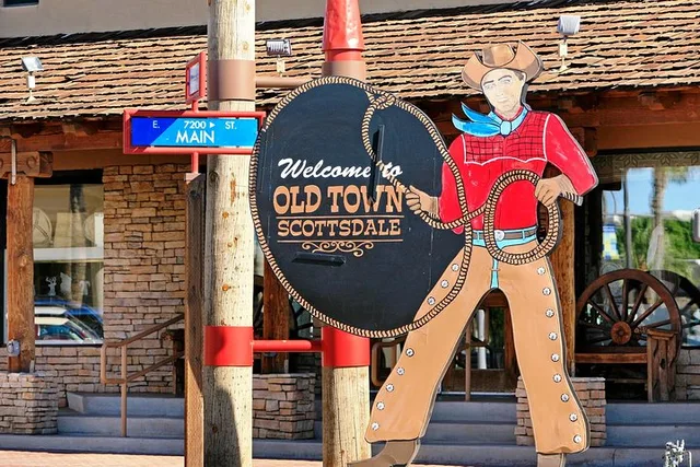 Scottsdale Food Tour with Alcohol Package - Image 1