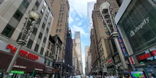 New York Diamond District Walking Tour