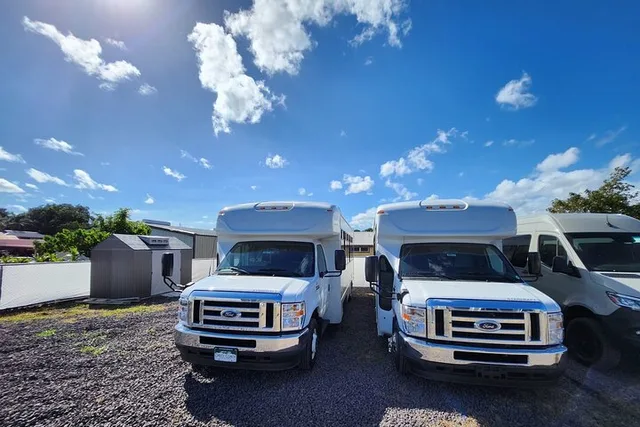 Hawaii Island Mini-Bus Tour - Image 3