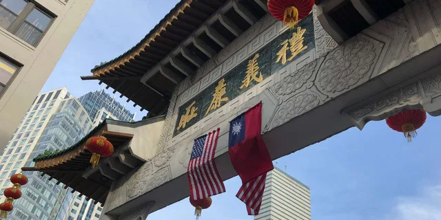 Boston Chinatown Food and History Tour - Image 2