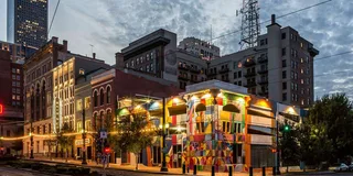 Houston Downtown Walking History Tour 2 hr
