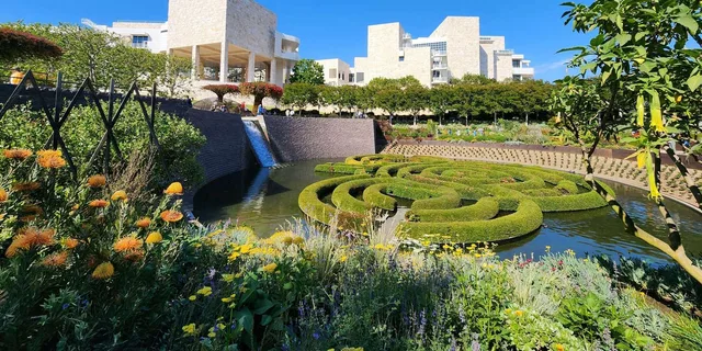 Los Angeles Getty Center Guided Tour - Image 3