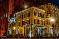 Washington DC Ghosts and Booze Haunted Pub Crawl 2 hr thumbnail 4