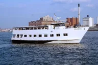 New York City Fireworks Watch Party Cruise thumbnail 1