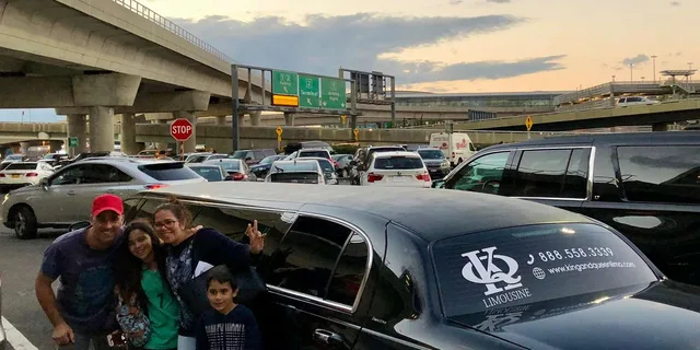 New York City Limousine Tour with Airport Pickup - Image 5