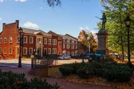 Charlottesville Scavenger Hunt Adventure thumbnail 2