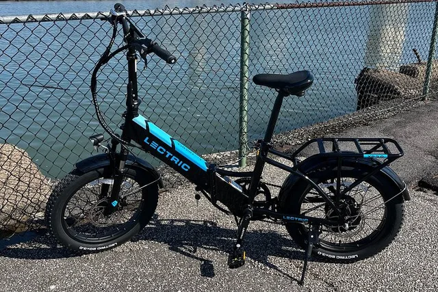 Cleveland E-Bike Rental 4 Hours - Image 2