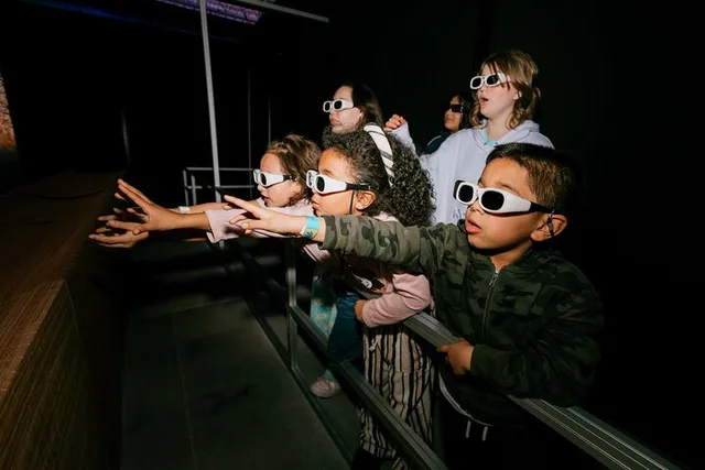 Austin Hologram Zoo Experience - Image 3