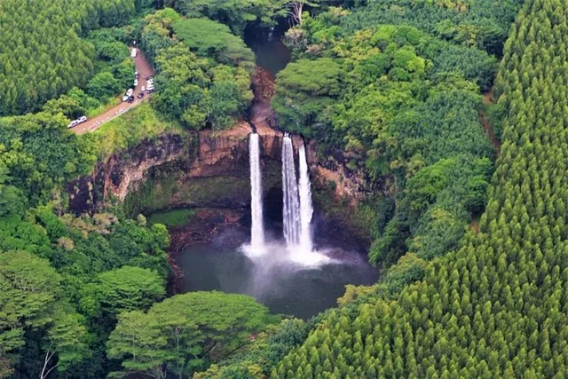 Kauai Doors-Off Helicopter Tour - Image 3