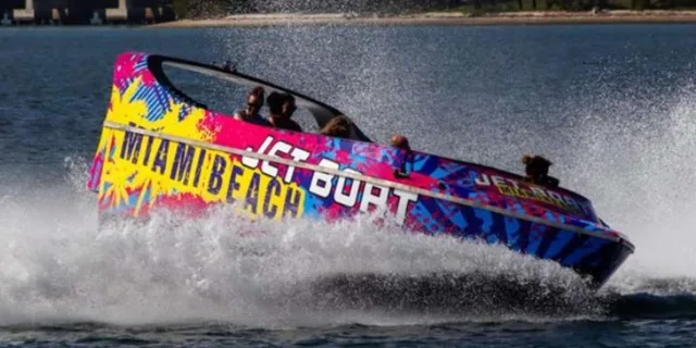 Miami Beach Jet Boat Ride - Image 5