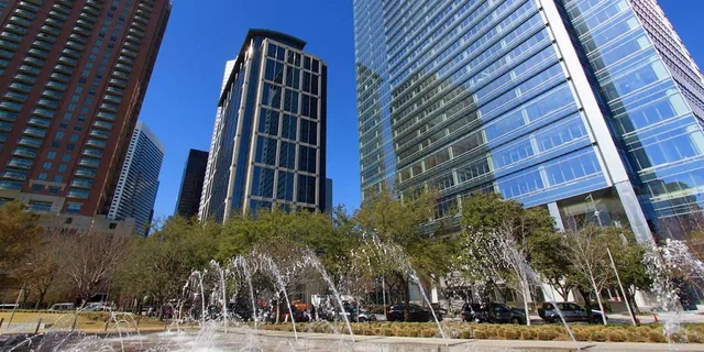 Houston City Sightseeing Electric Cart Tour - Image 4