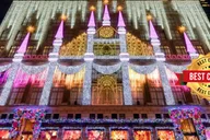 New York City Private Holiday Lights Tour by Car thumbnail 3