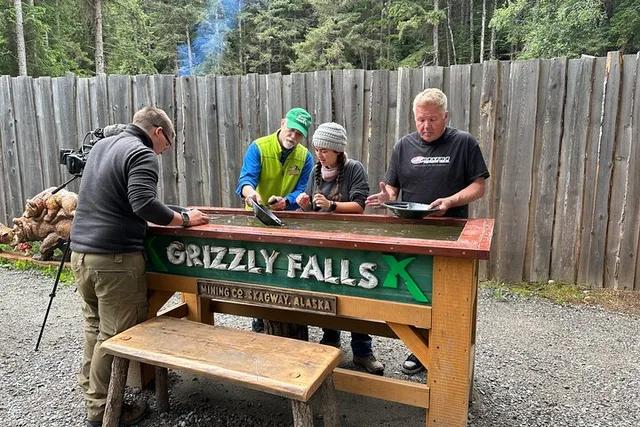 Skagway Musher's Camp and Gold Panning Adventure - Image 1