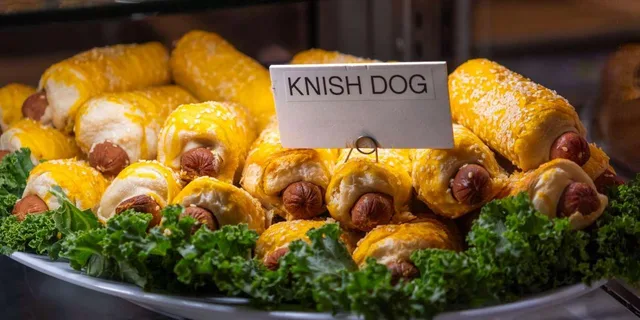 Brooklyn Food Tour: DUMBO & Heights - Image 4