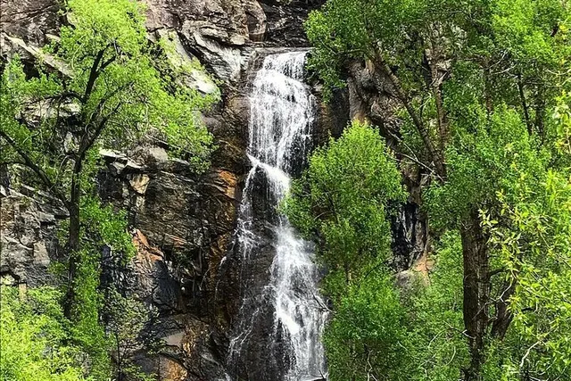 Northern Hills Tour of Spearfish Canyon and Deadwood - Image 2