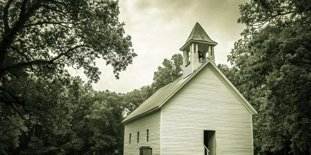 Gatlinburg Adults-Only Grave Intentions Walking Tour 1.5 hr - Image 4