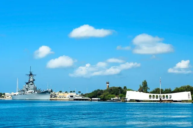 Honolulu Pearl Harbor Experience - Image 3