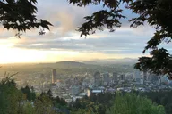 Portland City Tour: Parks, Plazas, and Views thumbnail 1