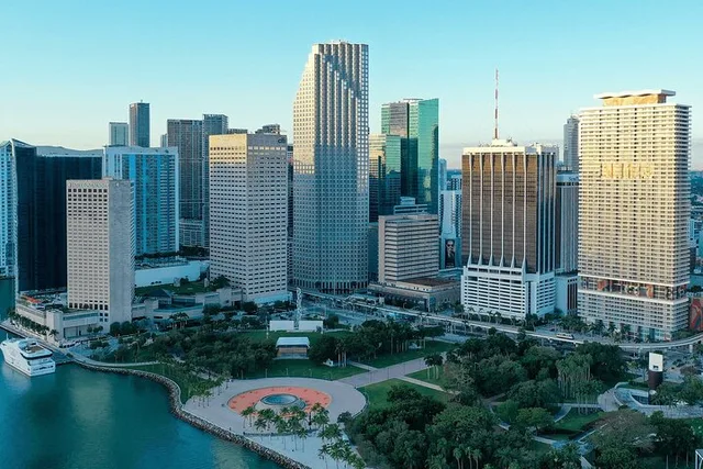 Miami Private Transfer to Hotel or Beach - Image 4