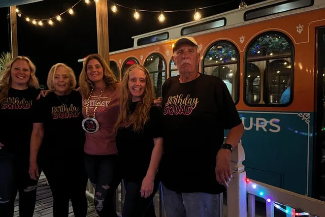 Sing-Along Trolley Tour - Image 5