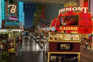 Las Vegas Neon Museum Night Tour thumbnail 2