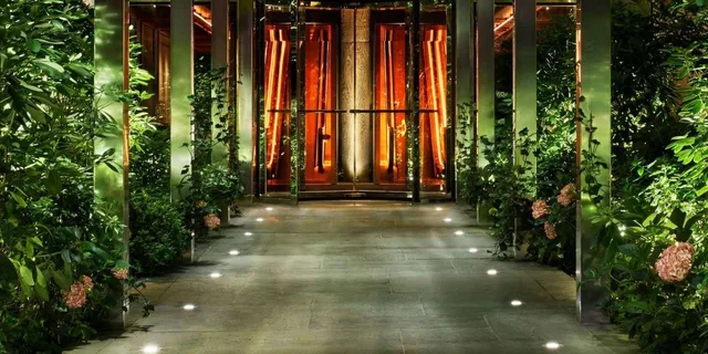 New York Nightlife Party with VIP Entry - Image 2