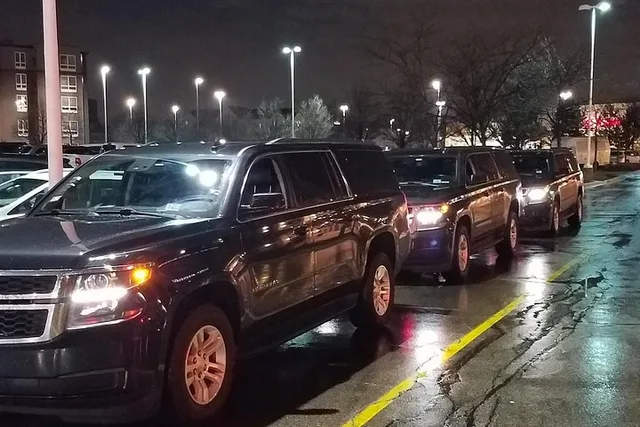 Chicago Private SUV Transfer - Image 2