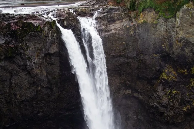 Seattle Snoqualmie Falls Private Tour 4 hr - Image 6